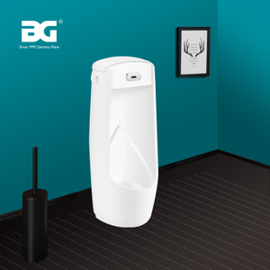 2023 Basic Design Urinal For Men With Sensor Porcelain Standing Urinal Toilet Accessories