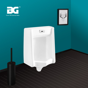 New Design China Sanitary Ware Ceramic Wall Hung Urinal