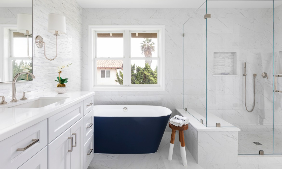 Practical Bathroom Design Ideas From Spring 2020’s Top Photos
